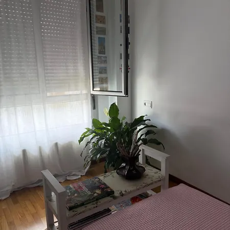 Dulce Y Sereno Piso En 아파트 오비에도